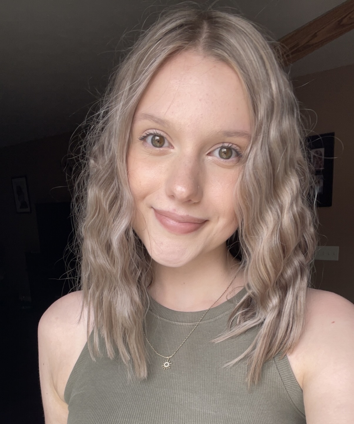 Erin Guntrum portrait2