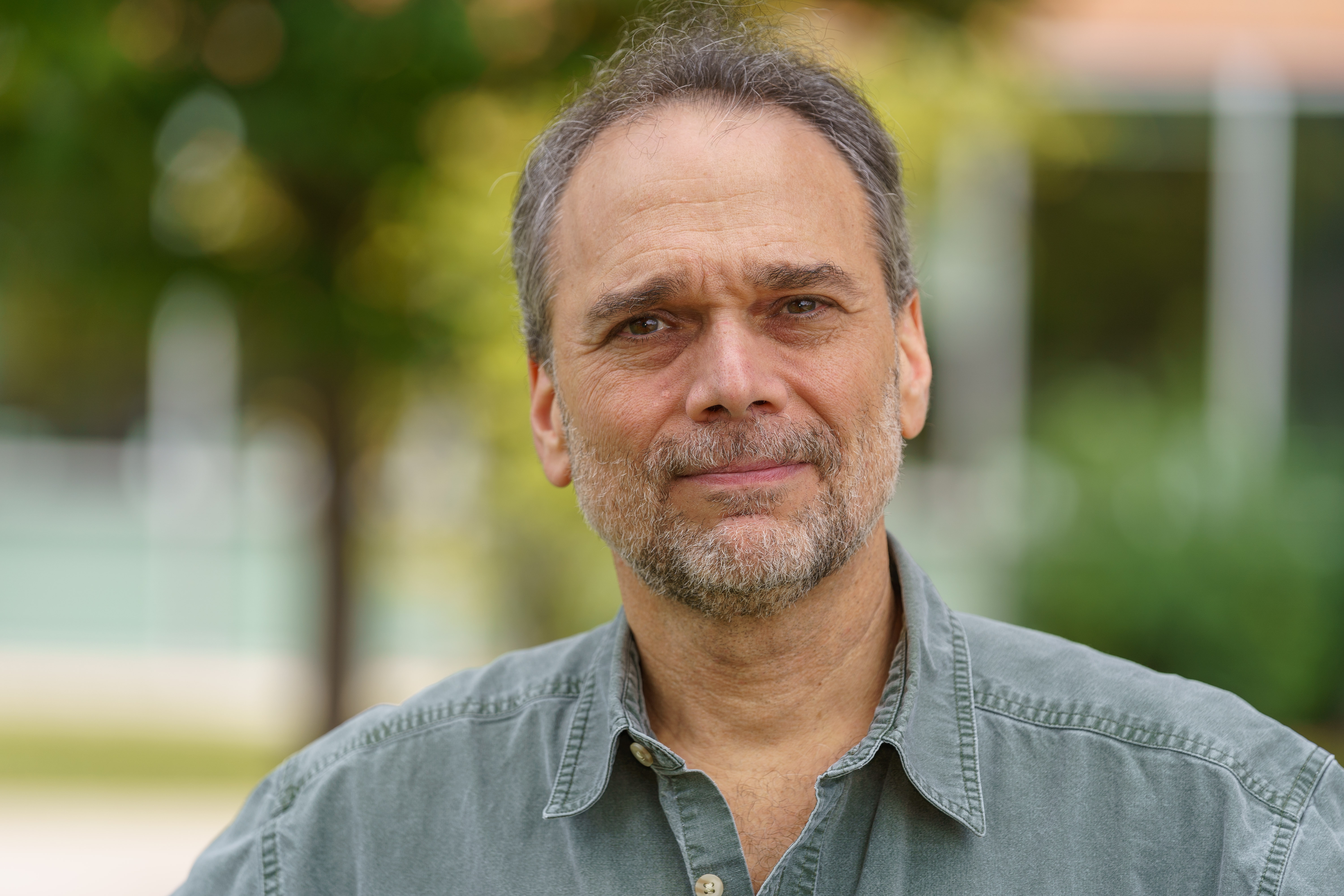 Head shot of Dr Steve Osofsky